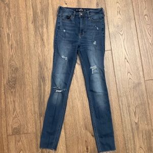 Hollister Ultra High-Rise Skinny Jeans